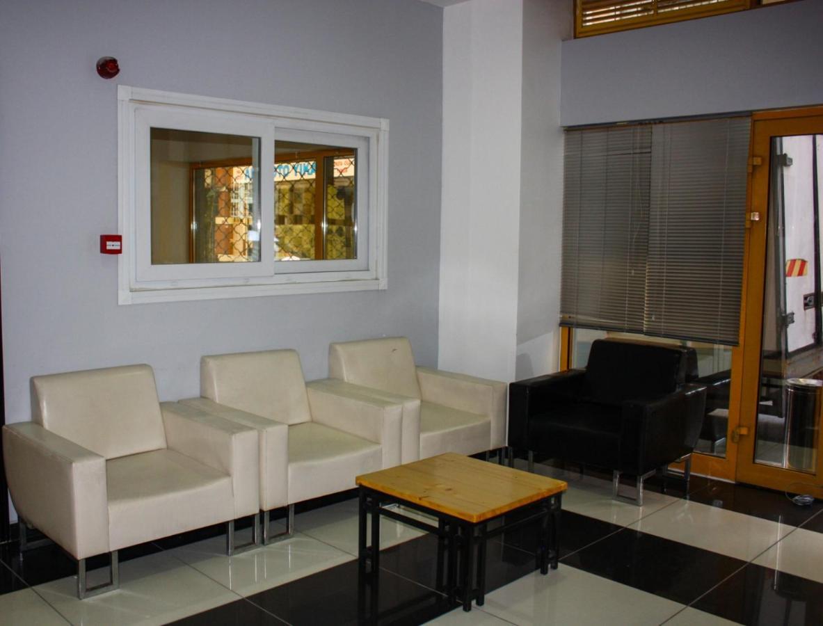 Ida Istanbul Hostel Екстериор снимка
